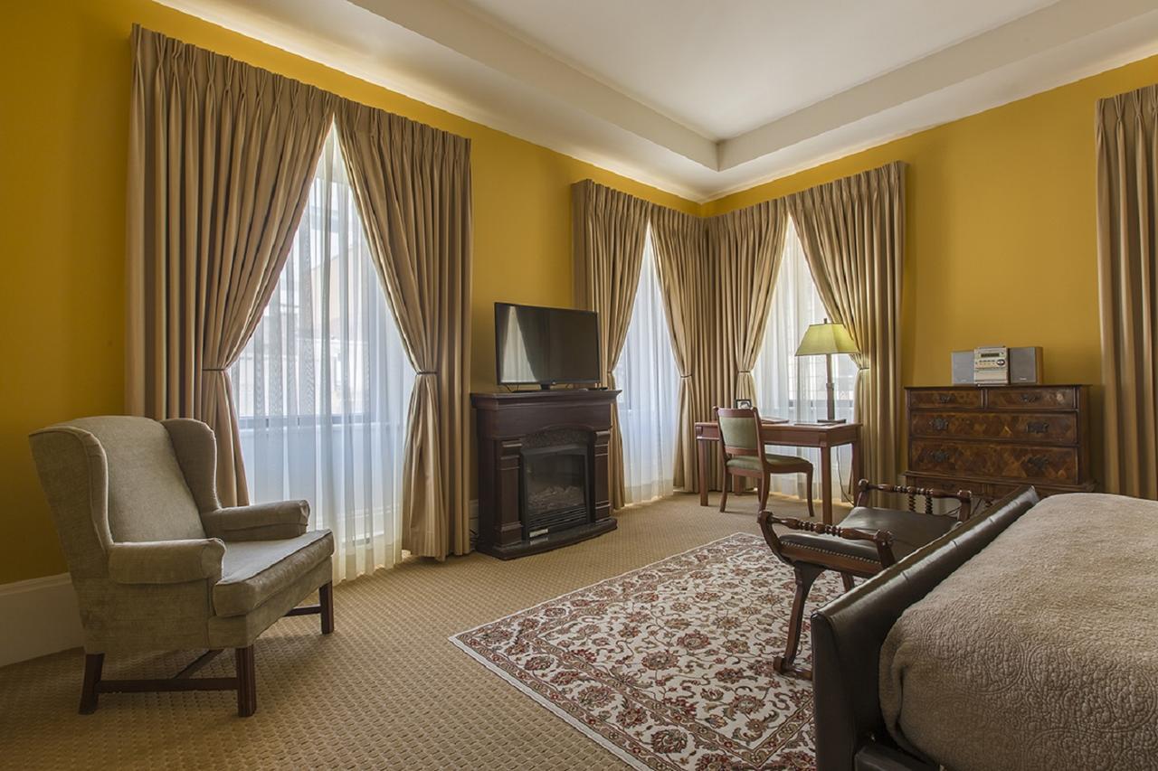 Lhotel Монреаль Екстер'єр фото